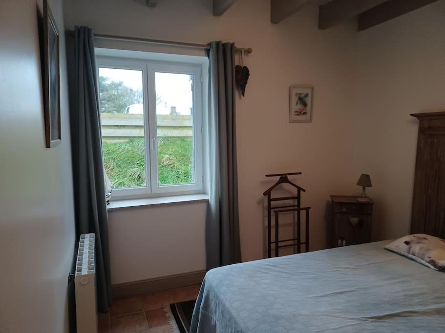 Petite Maison Bretonne Pour 4 Personnes Plounerin Екстериор снимка